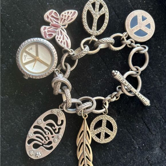 Lucky Brand Boho/Hippie Charm Bracelet timepiece bangle watch accessory logo y2k - Picture 1 of 3